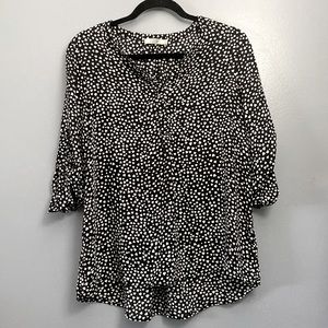 DALIA BLACK AND WHITE WOMEN BLOUSE